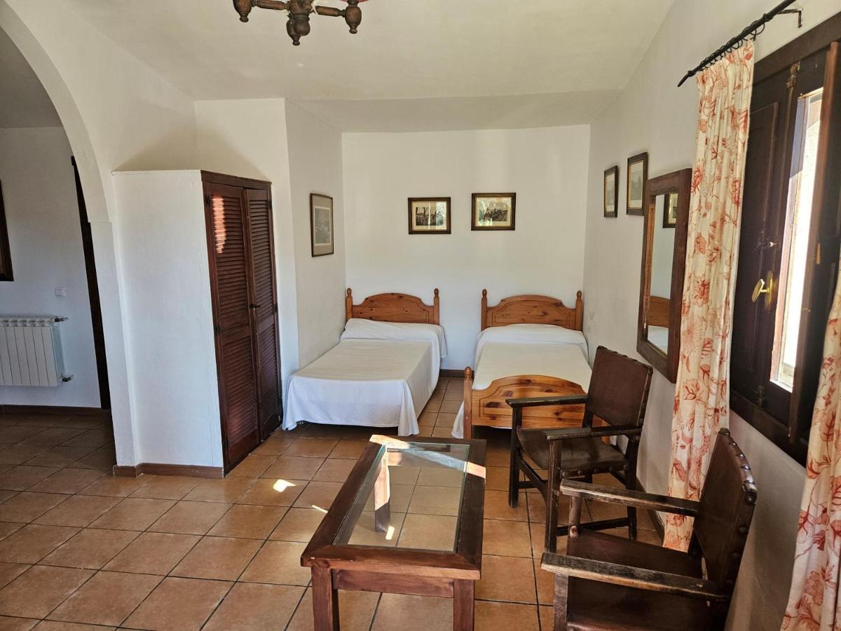 Hotel Rural Portilla De Monfraguee Toril  Екстериор снимка