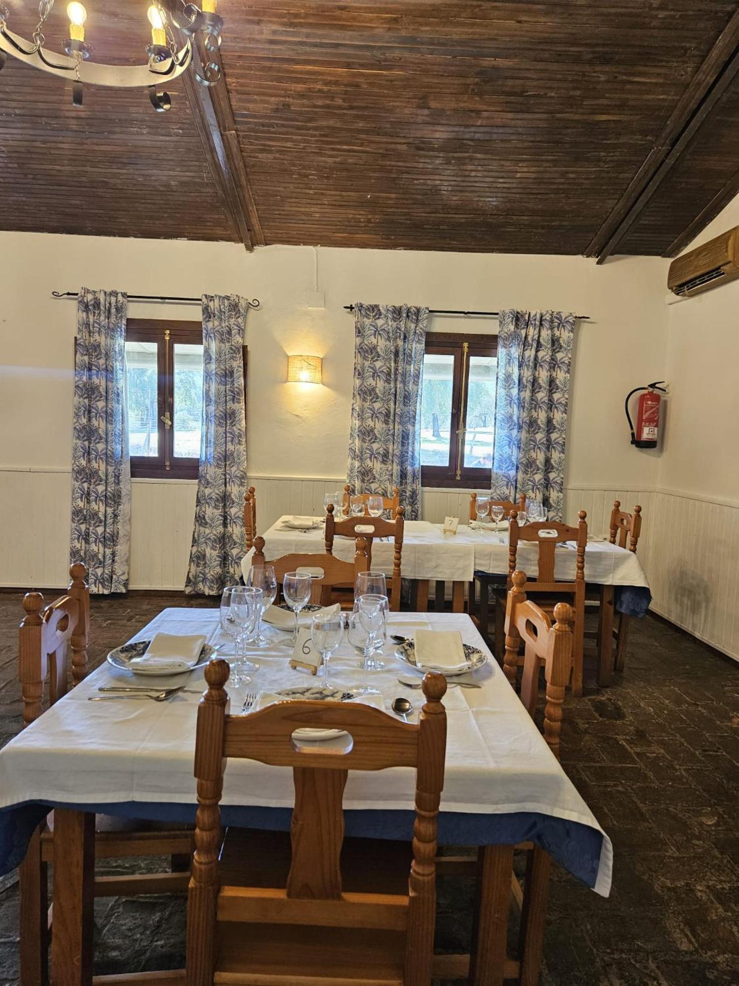 Hotel Rural Portilla De Monfraguee Toril  Екстериор снимка